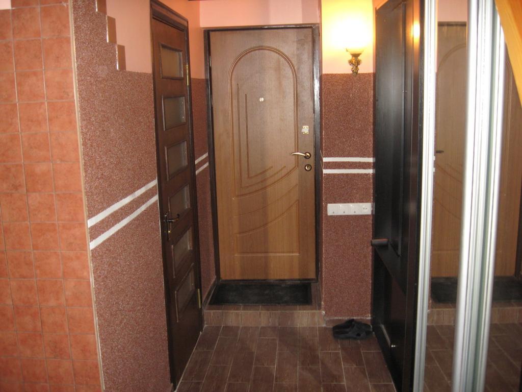 Appartement Площа Старий Ринок З Балконом à Lviv Extérieur photo